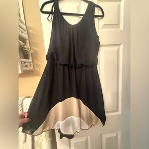 Black and Cream Sleeveless Dress